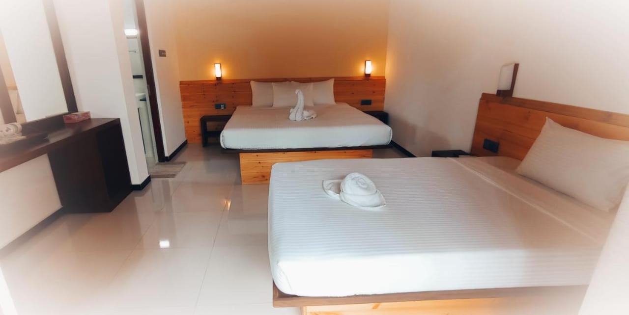 Hotel Bella Vista Anuradhapura Exteriör bild