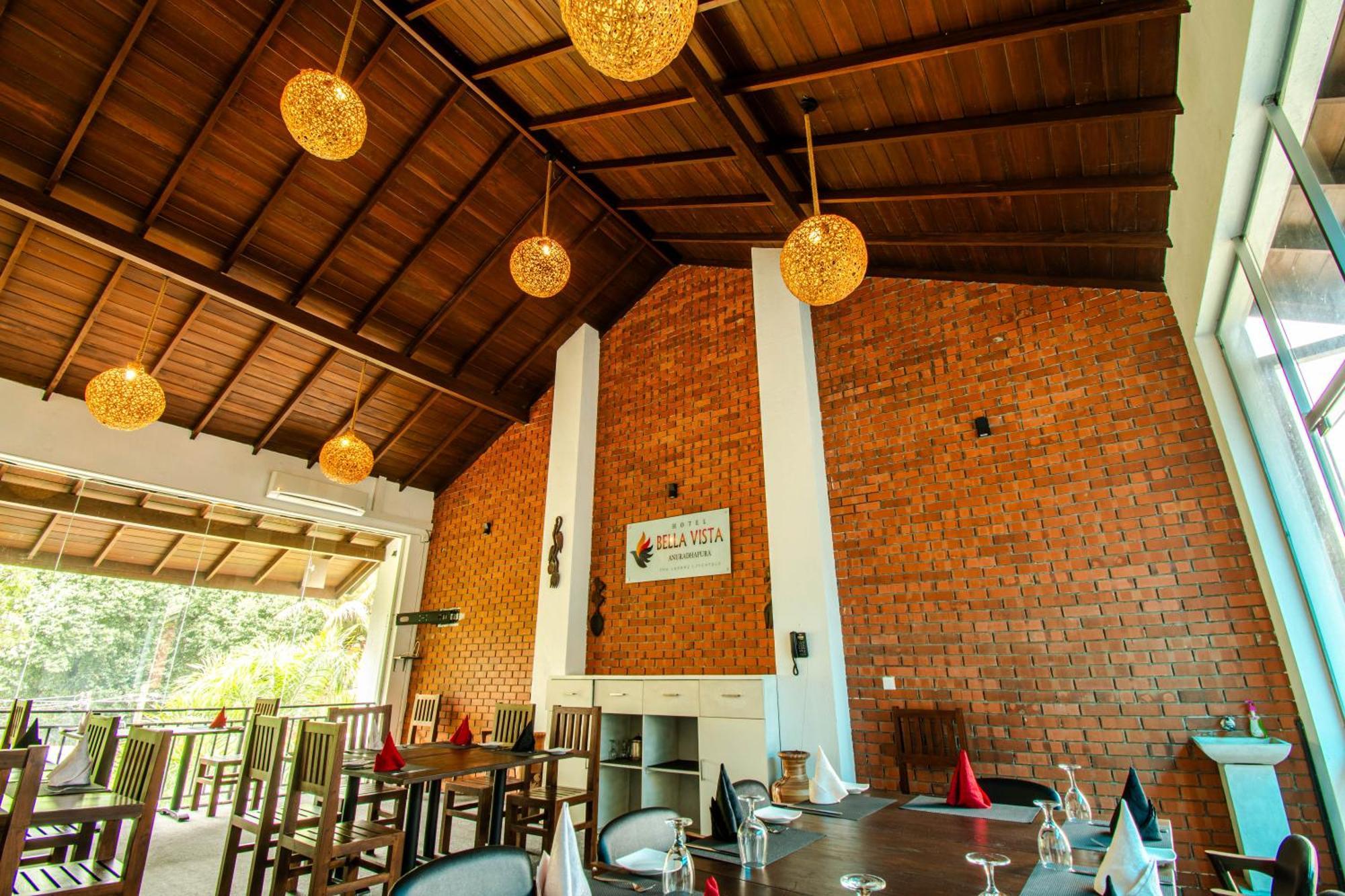 Hotel Bella Vista Anuradhapura Exteriör bild