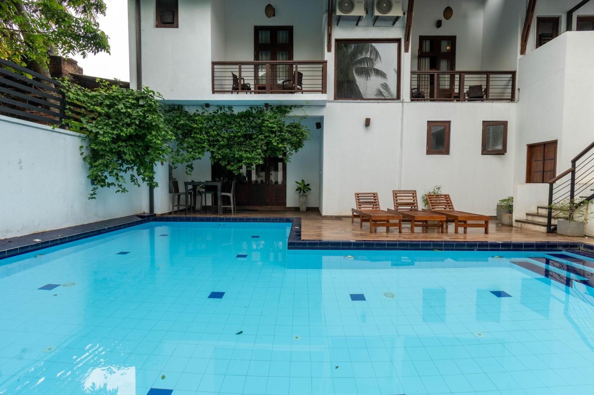 Hotel Bella Vista Anuradhapura Exteriör bild