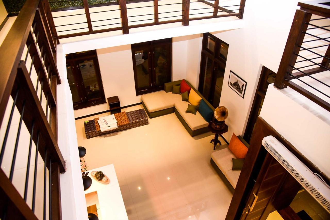 Hotel Bella Vista Anuradhapura Exteriör bild