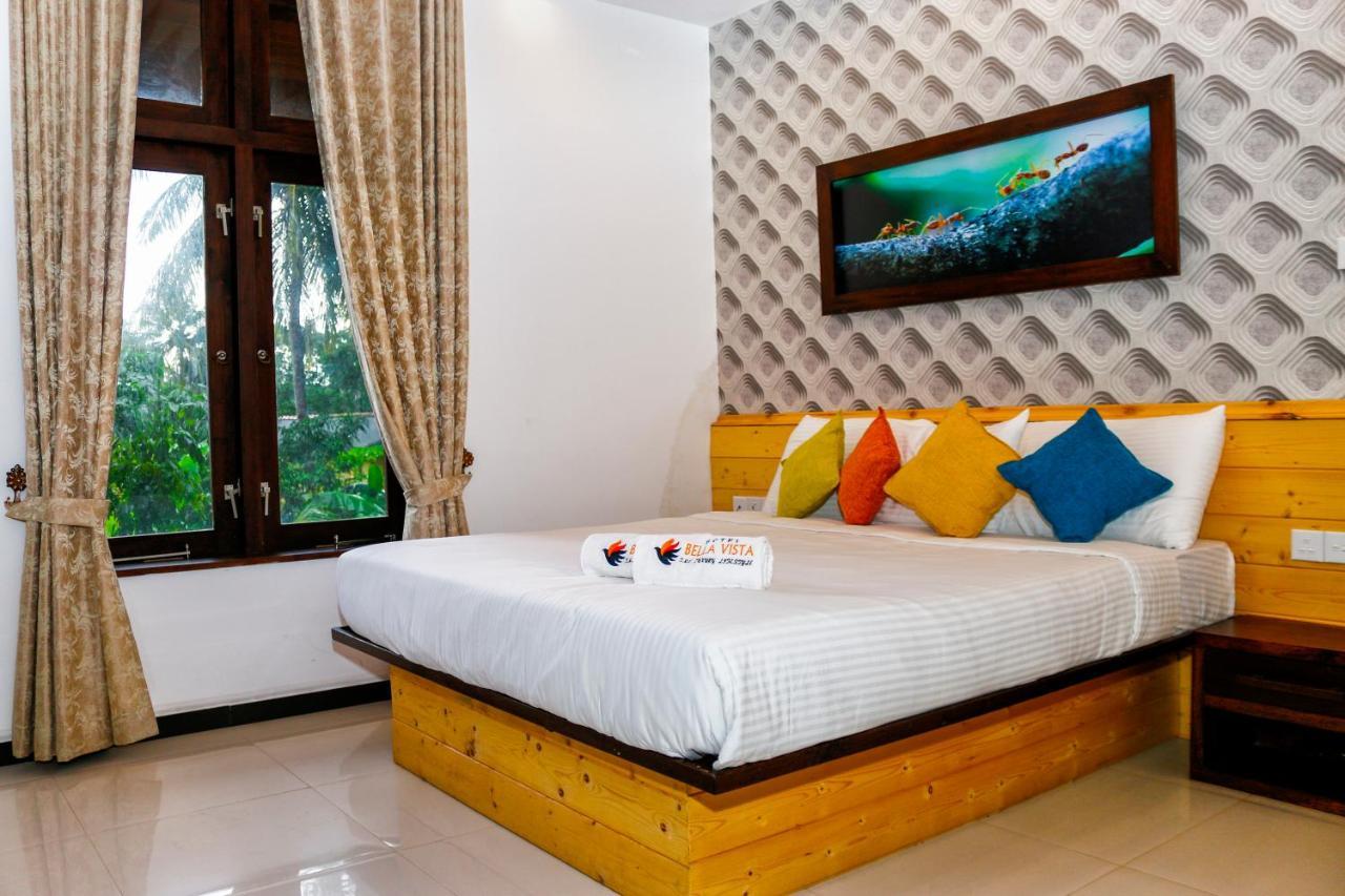 Hotel Bella Vista Anuradhapura Exteriör bild