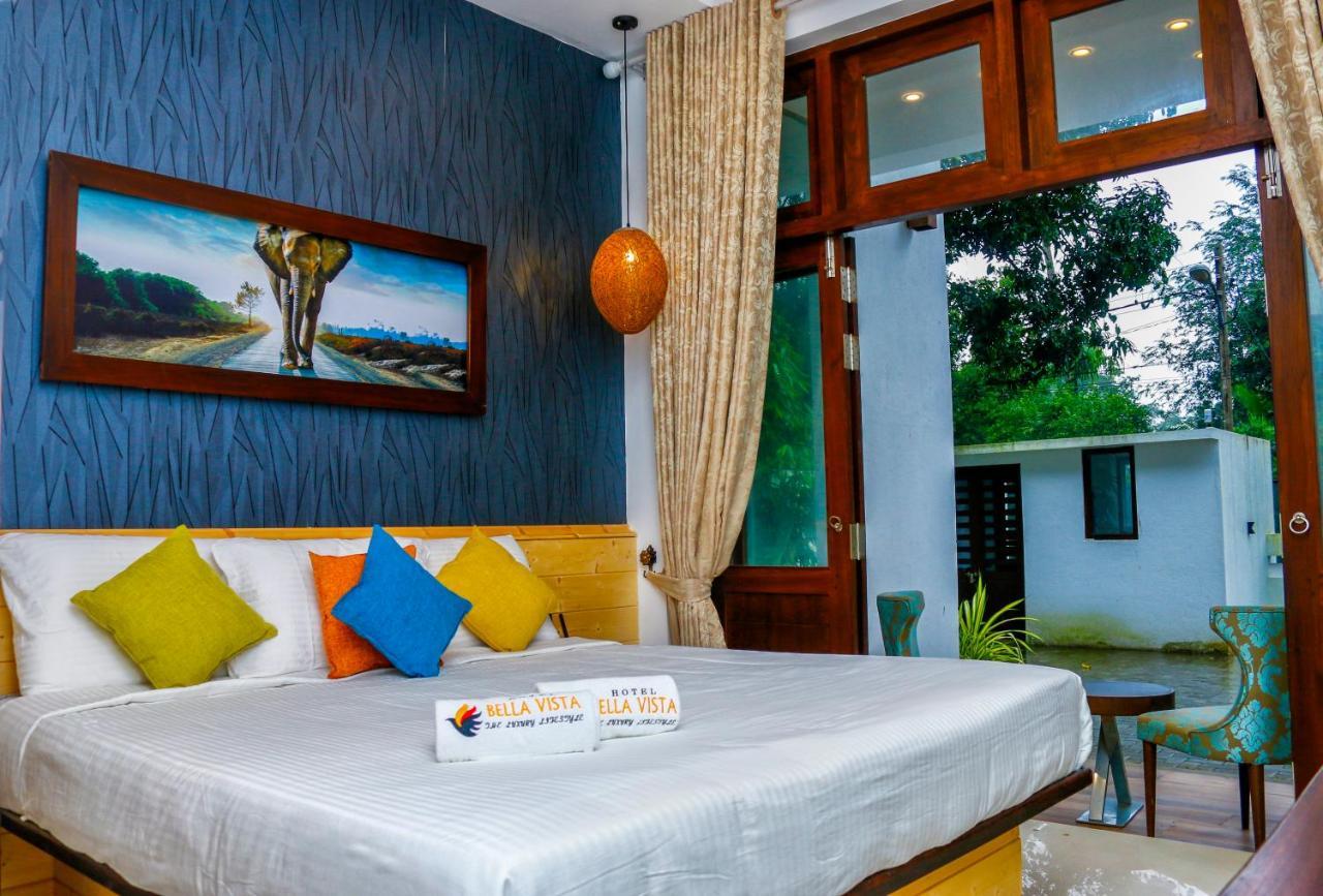 Hotel Bella Vista Anuradhapura Exteriör bild