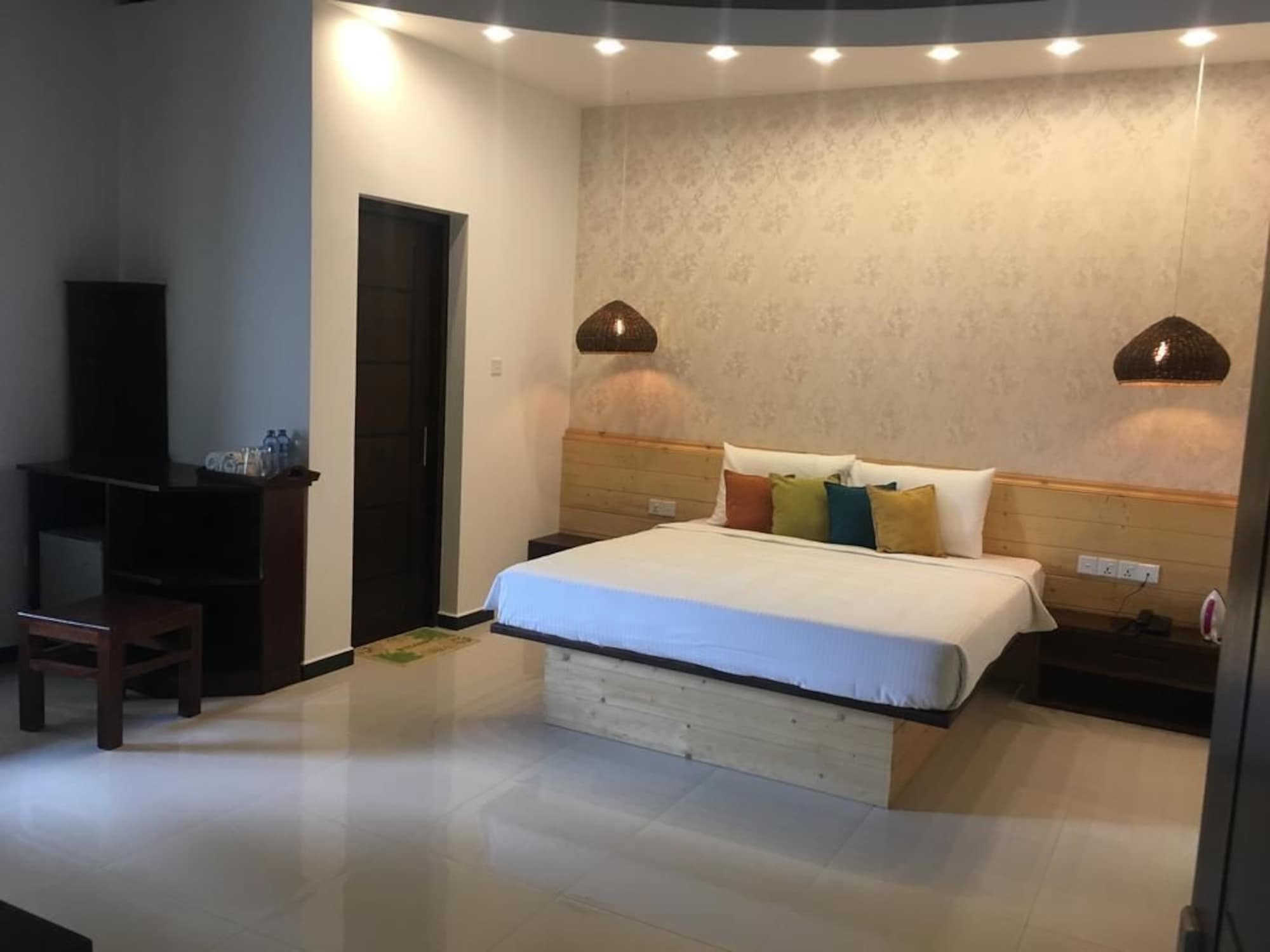 Hotel Bella Vista Anuradhapura Exteriör bild